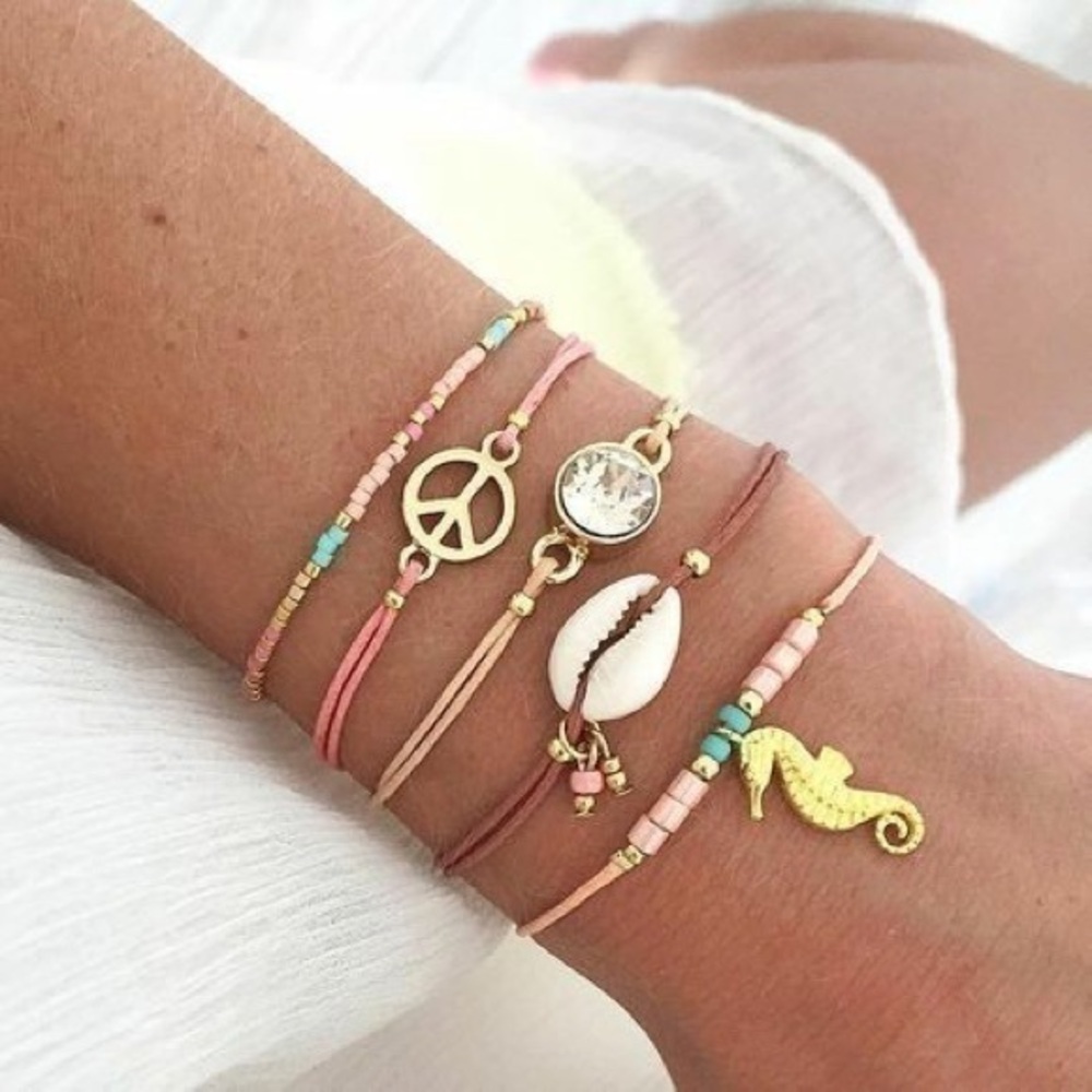 3/$30 💛 5pc Bracelet Set